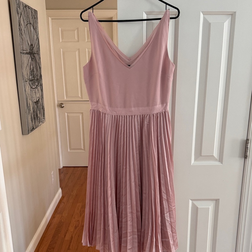 Elegant Pink Sleeveless Dress size 6